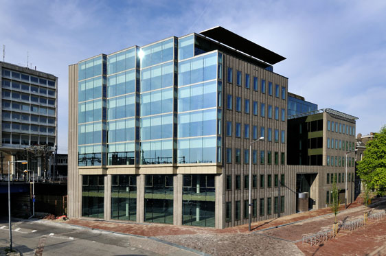 OFFICE BUILDING DE RUIJTER